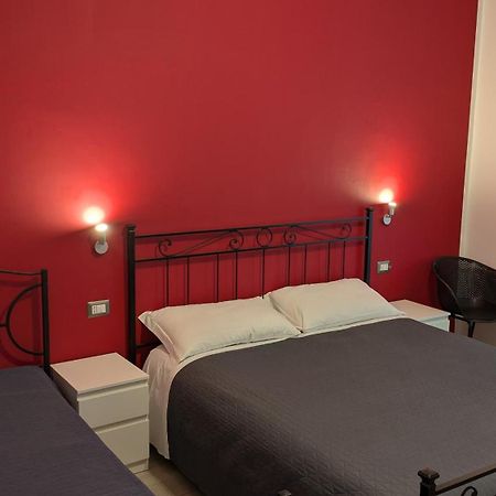 Bonsai Bed & Breakfast Фьюмичино Экстерьер фото