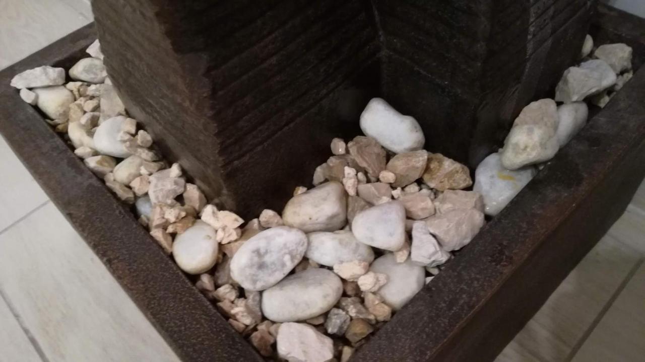 Bonsai Bed & Breakfast Фьюмичино Экстерьер фото