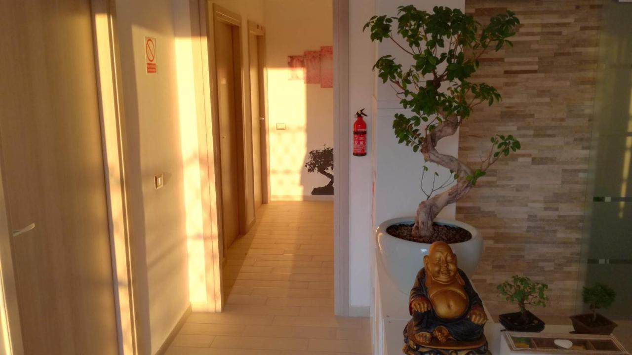 Bonsai Bed & Breakfast Фьюмичино Экстерьер фото